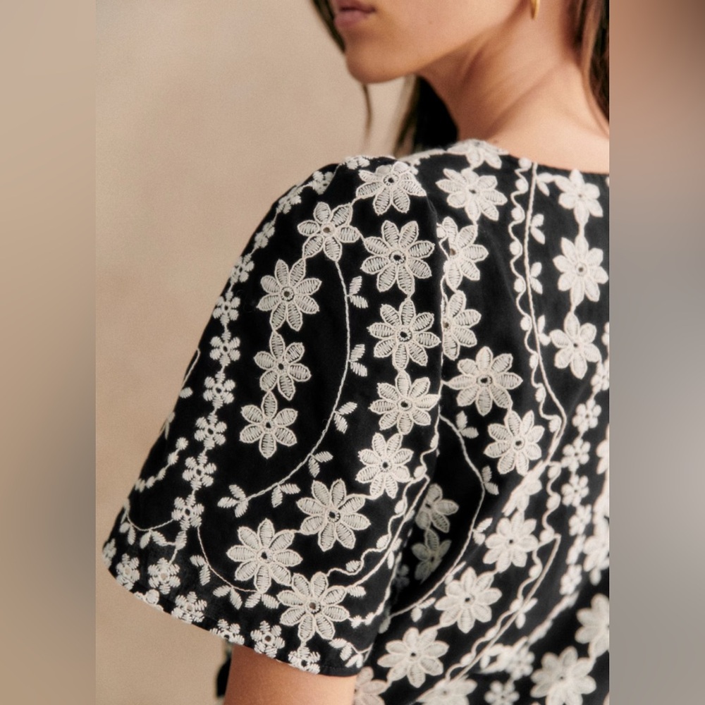 Sezane Emma Blouse Ecru Embroidery/ Black - Size 2 - Picture 6 of 11
